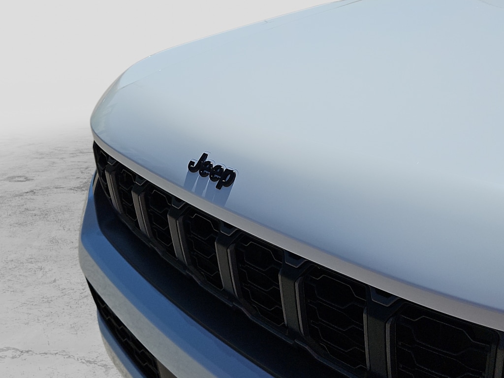 Thumbnail: 2026 Jeep Grand Cherokee - 21