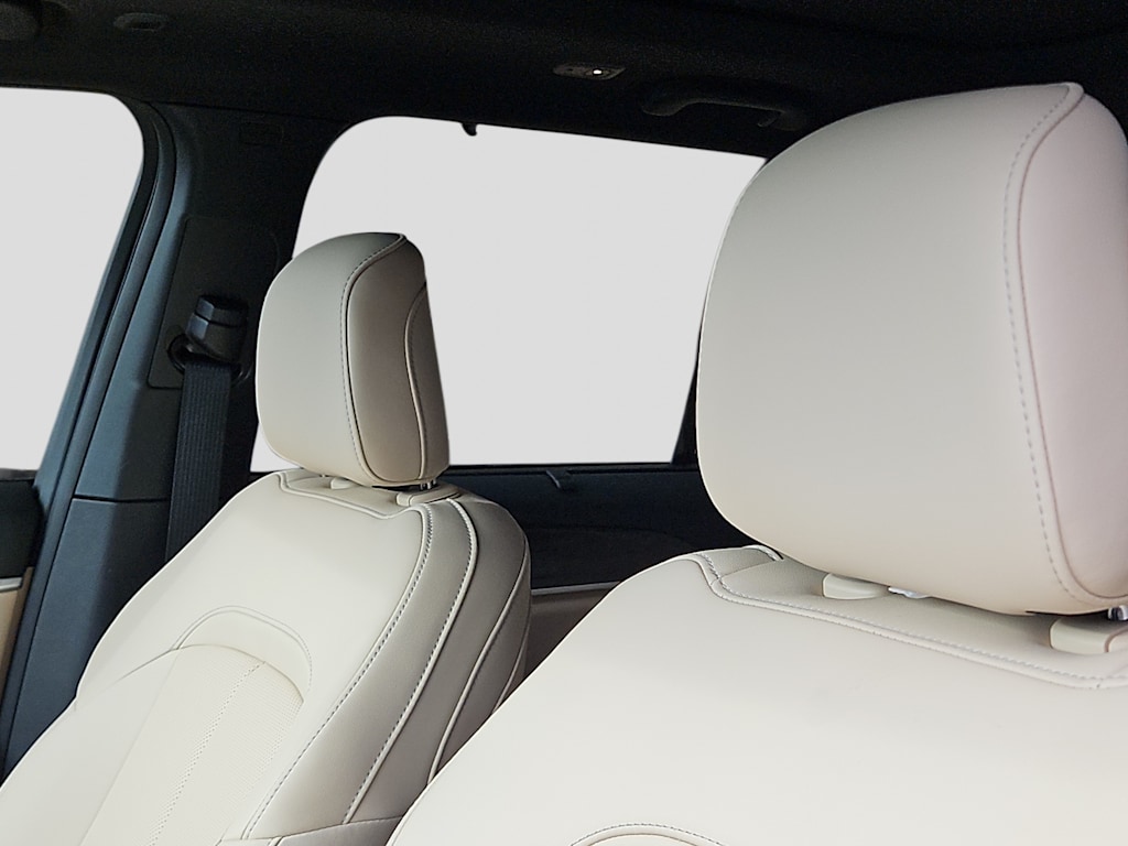 Thumbnail: 2025 Jeep Grand Cherokee - 13