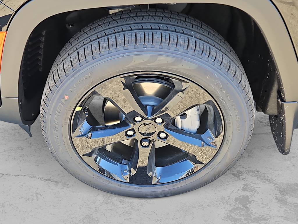 Thumbnail: 2025 Jeep Grand Cherokee - 7