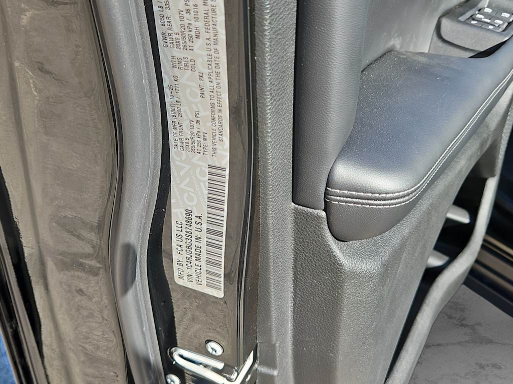 Thumbnail: 2025 Jeep Grand Cherokee - 25