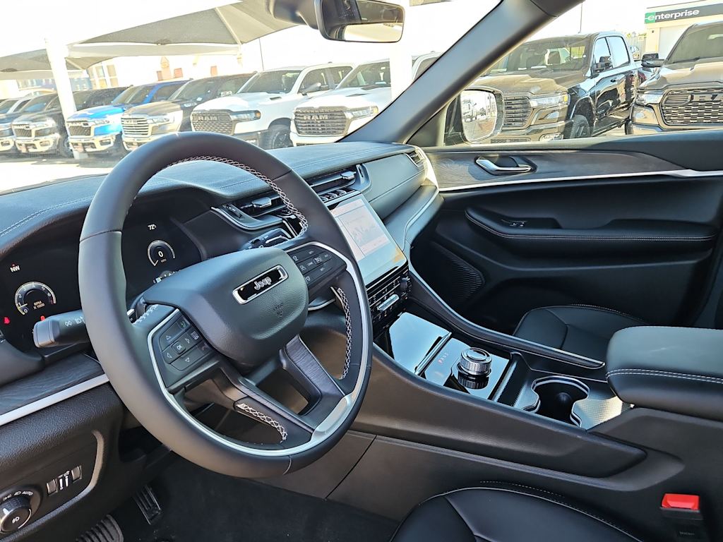 Thumbnail: 2025 Jeep Grand Cherokee - 2