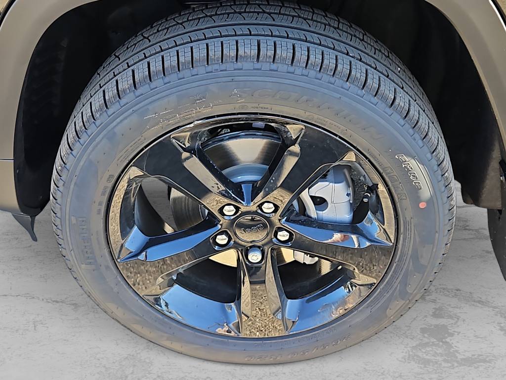 Thumbnail: 2025 Jeep Grand Cherokee - 8