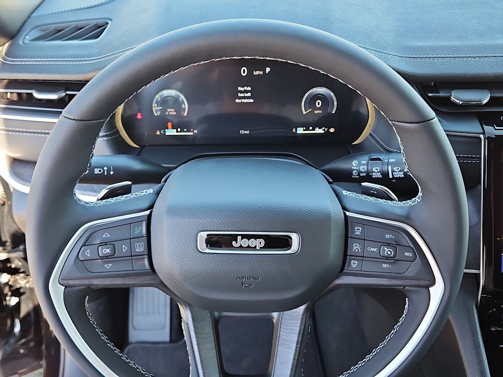 Thumbnail: 2025 Jeep Grand Cherokee - 12