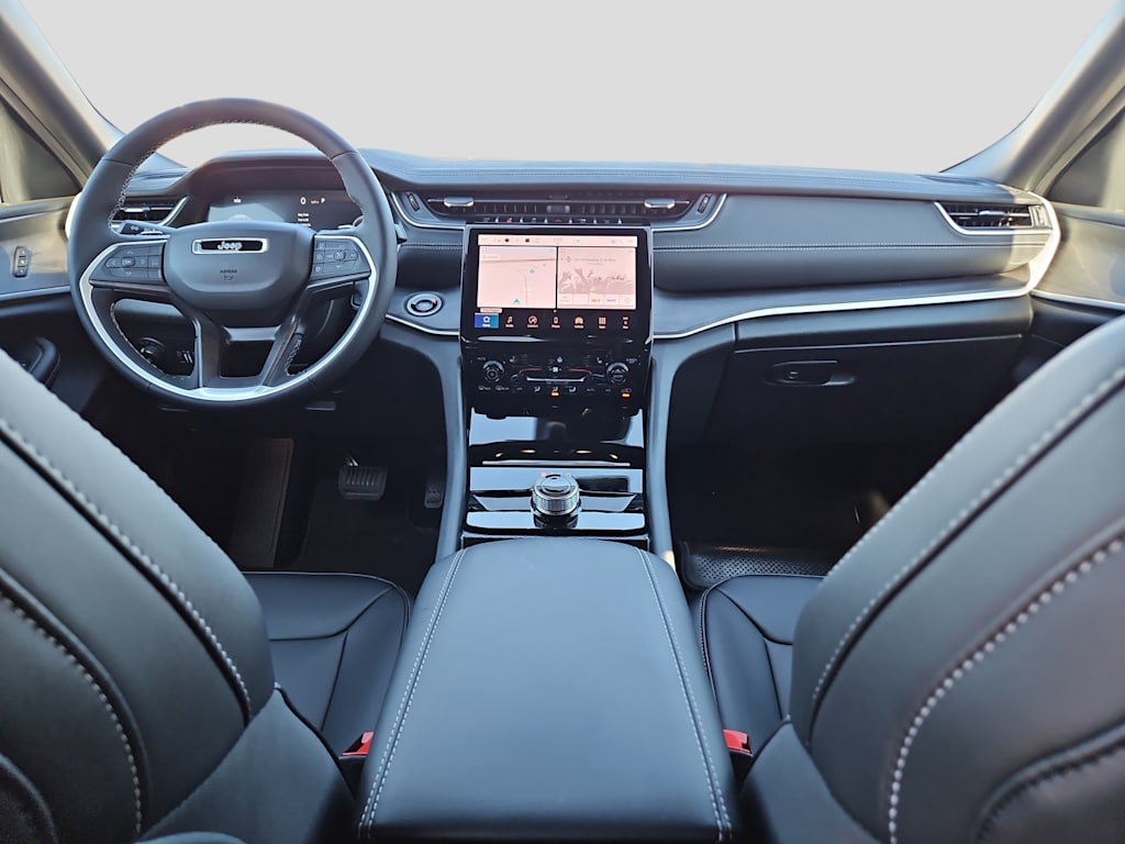 Thumbnail: 2025 Jeep Grand Cherokee - 9