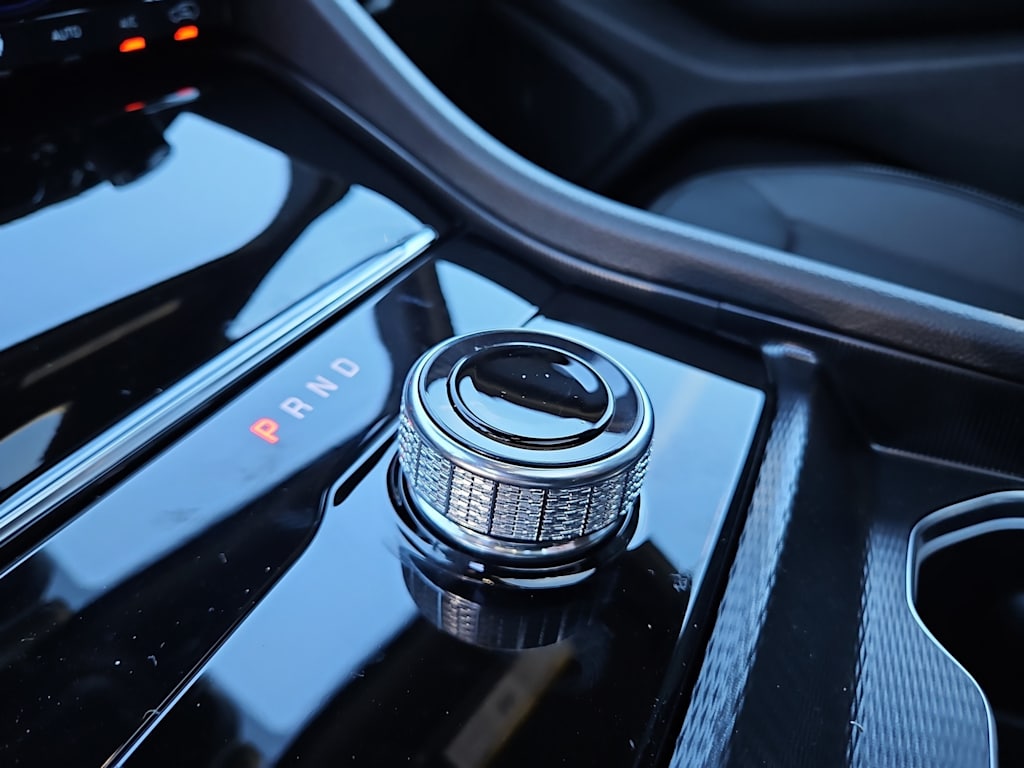 Thumbnail: 2025 Jeep Grand Cherokee - 25