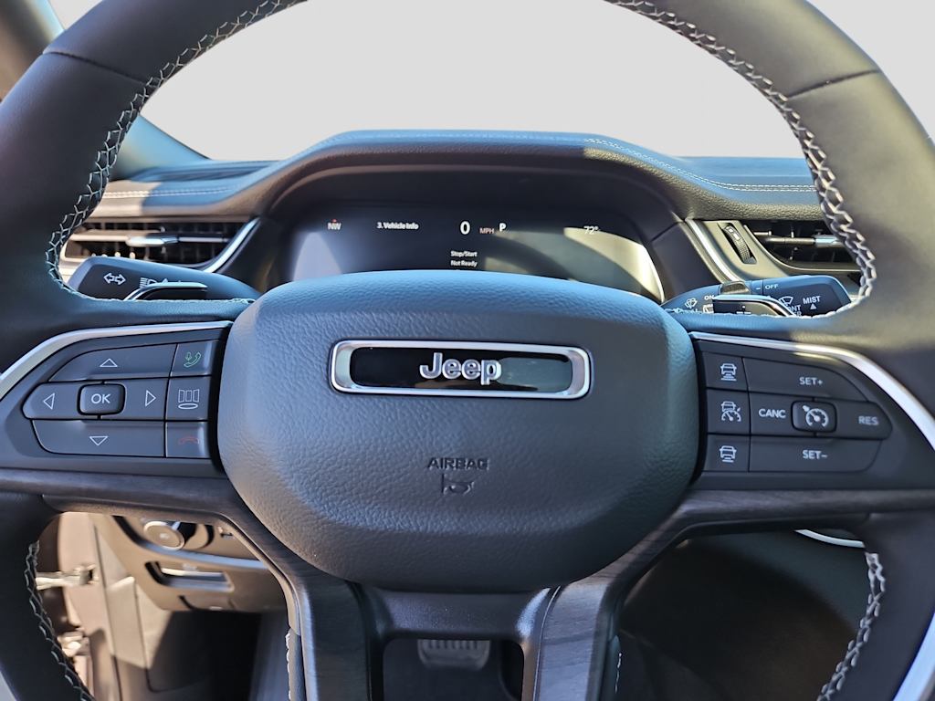 Thumbnail: 2025 Jeep Grand Cherokee - 24