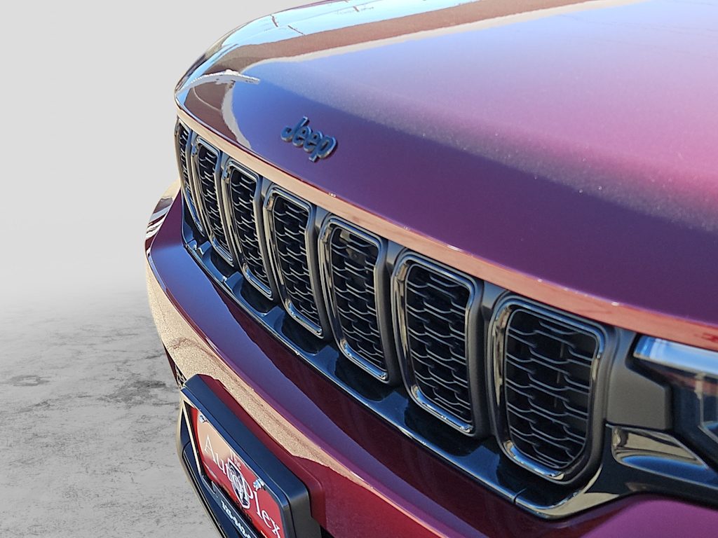 Thumbnail: 2025 Jeep Grand Cherokee - 7