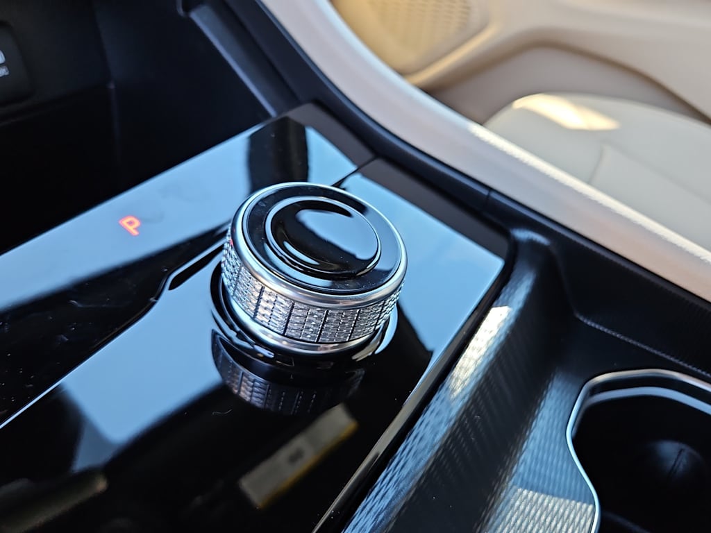 Thumbnail: 2025 Jeep Grand Cherokee - 25