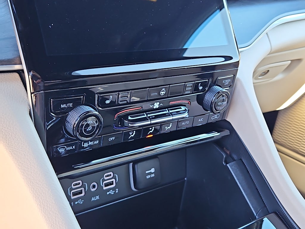 Thumbnail: 2025 Jeep Grand Cherokee - 13