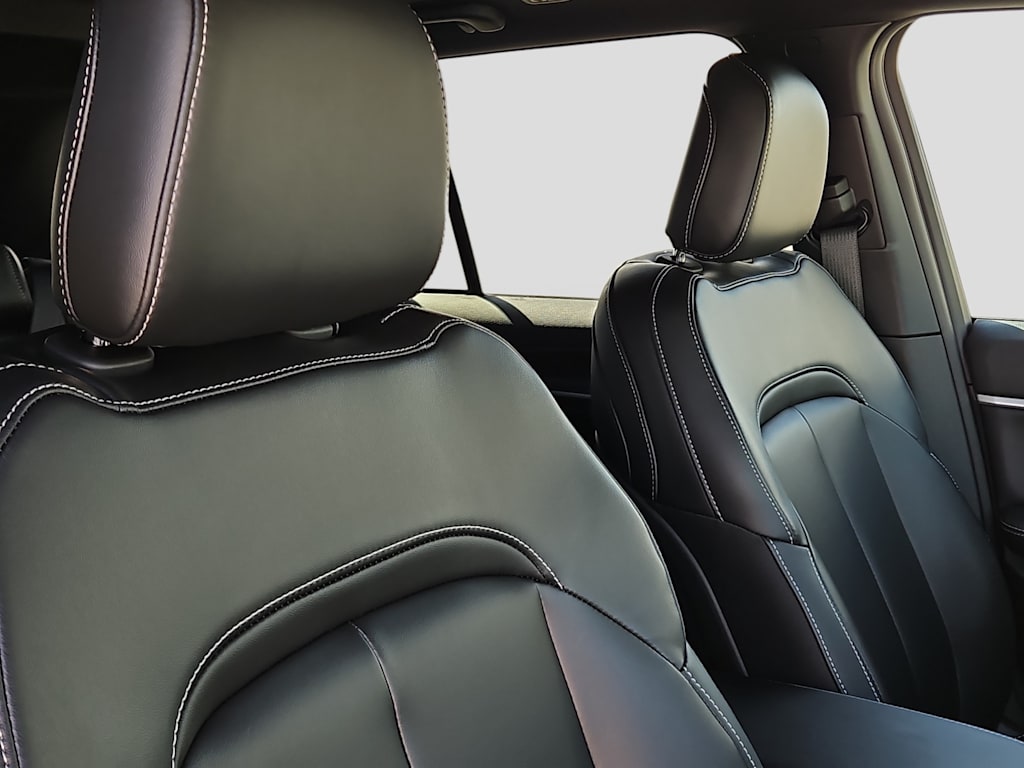 Thumbnail: 2026 Jeep Grand Cherokee - 21