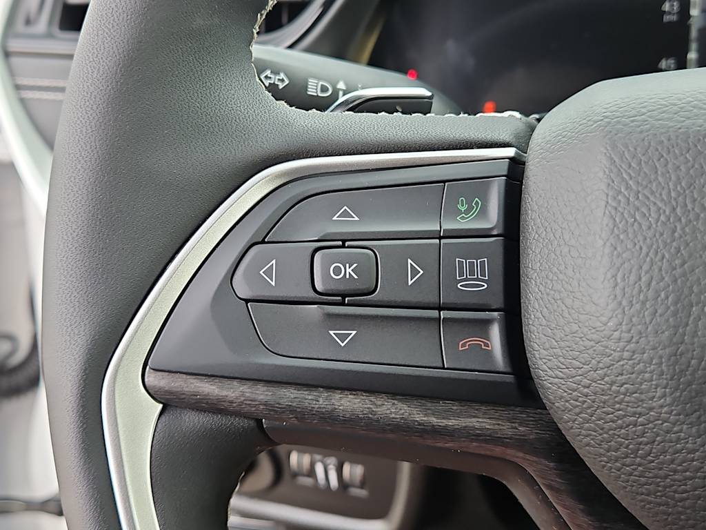 Thumbnail: 2026 Jeep Grand Cherokee - 25