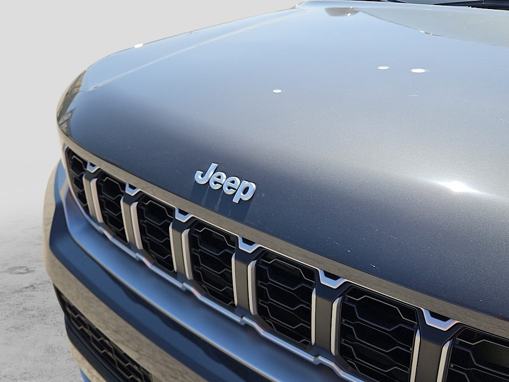 Thumbnail: 2026 Jeep Grand Cherokee - 23