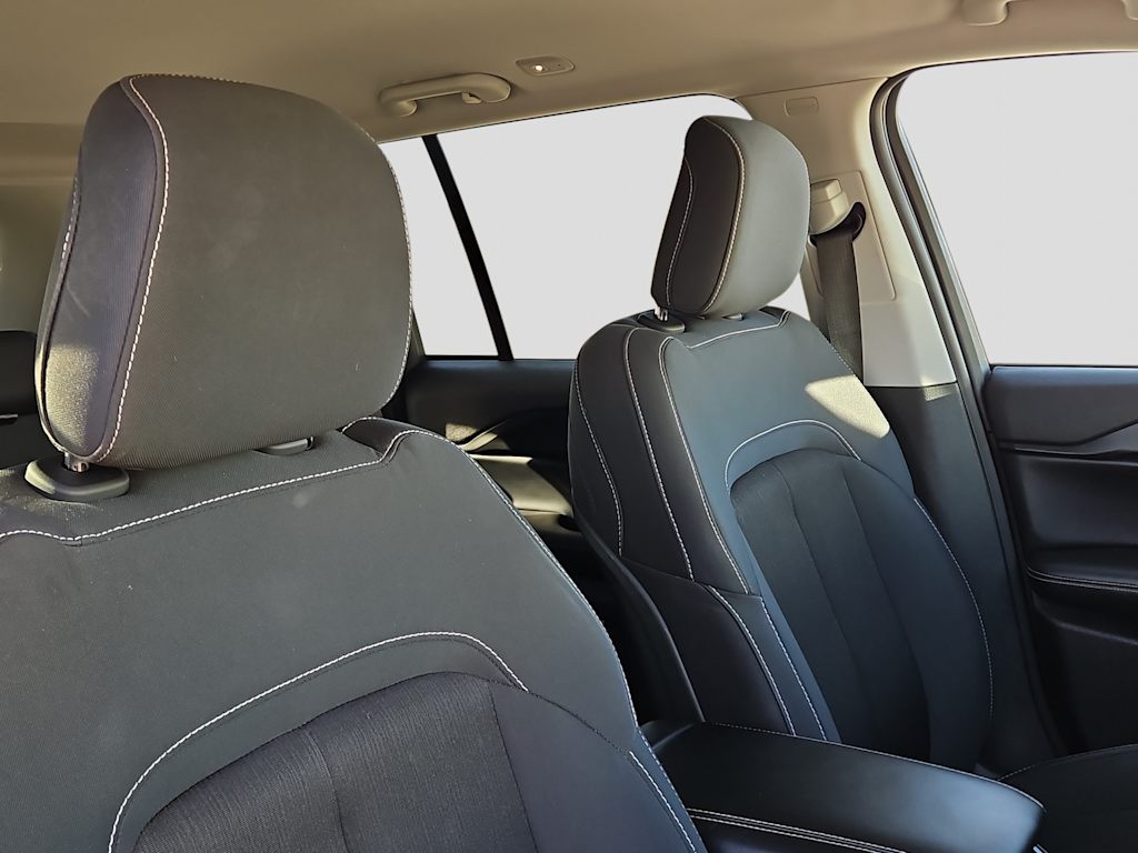 Thumbnail: 2023 Jeep Grand Cherokee - 11