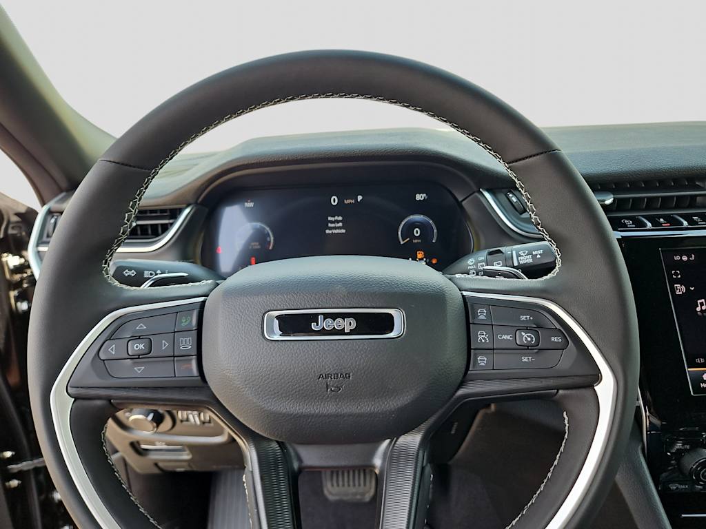 Thumbnail: 2026 Jeep Grand Cherokee - 13