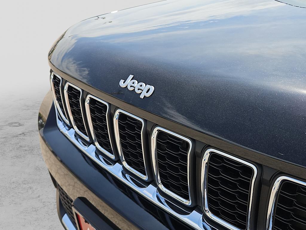 Thumbnail: 2026 Jeep Grand Cherokee - 23