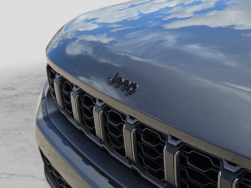 Thumbnail: 2026 Jeep Grand Cherokee - 19