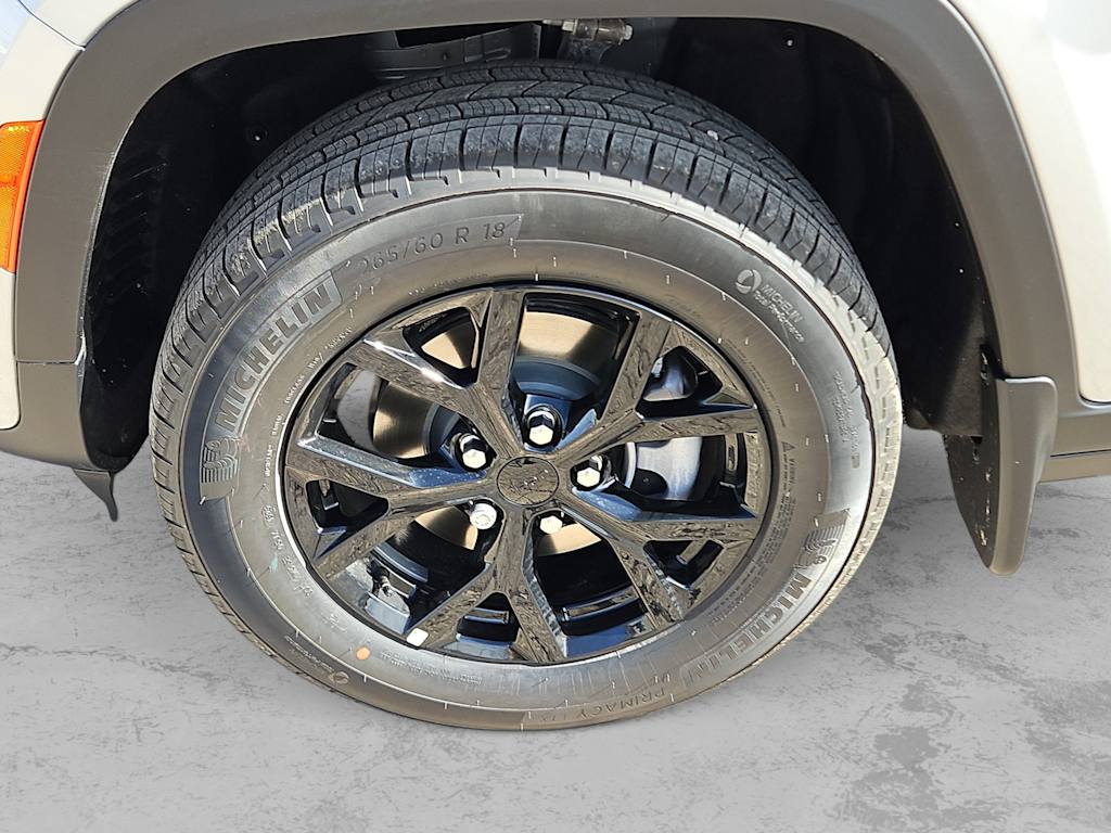 Thumbnail: 2026 Jeep Grand Cherokee - 8