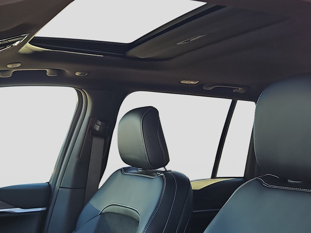 Thumbnail: 2026 Jeep Grand Cherokee - 18