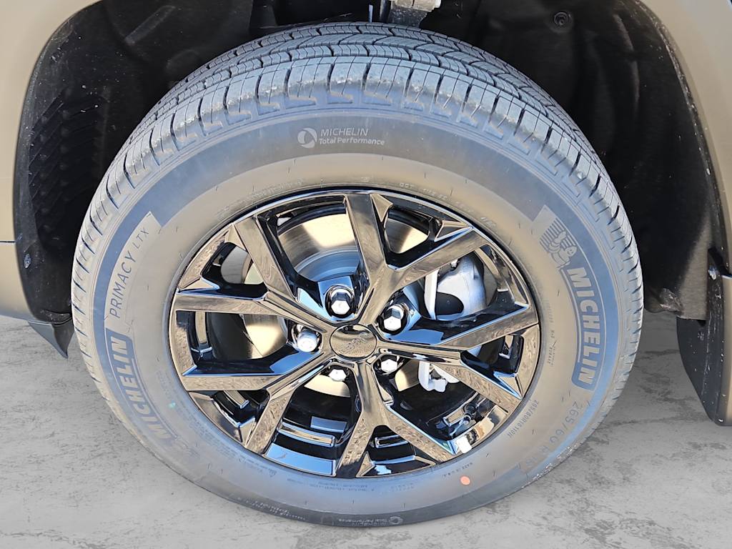 Thumbnail: 2026 Jeep Grand Cherokee - 7