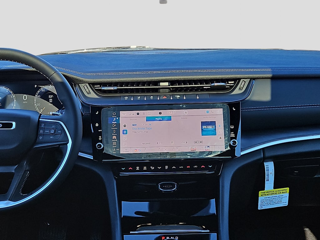 Thumbnail: 2026 Jeep Grand Cherokee - 8