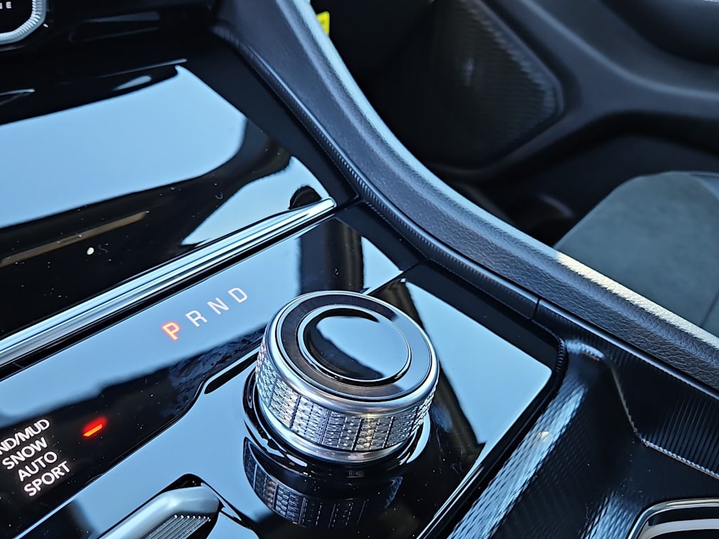 Thumbnail: 2026 Jeep Grand Cherokee - 23