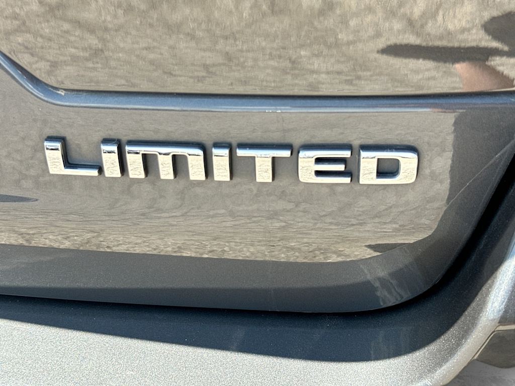 Thumbnail: 2022 Jeep Grand Cherokee - 6