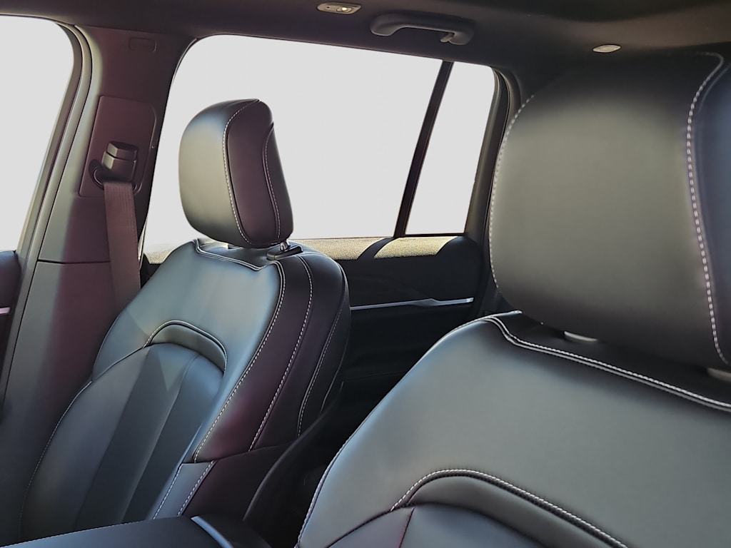 Thumbnail: 2026 Jeep Grand Cherokee - 10