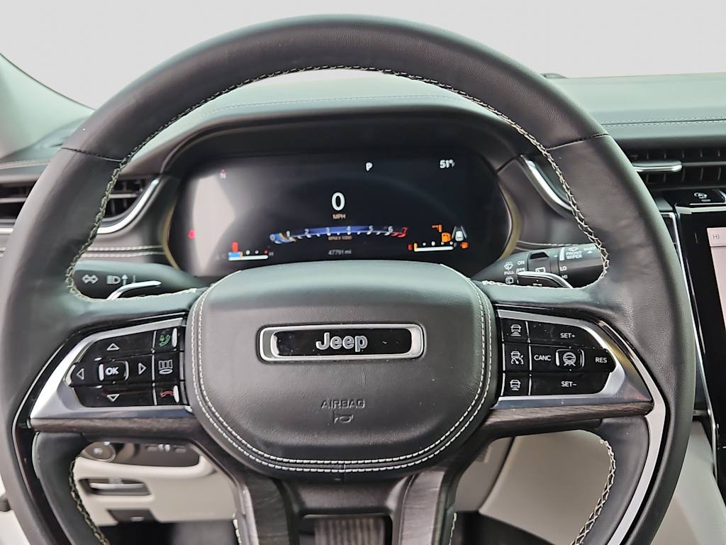 Thumbnail: 2022 Jeep Grand Cherokee - 24
