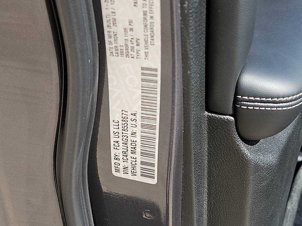 Thumbnail: 2026 Jeep Grand Cherokee L - 17