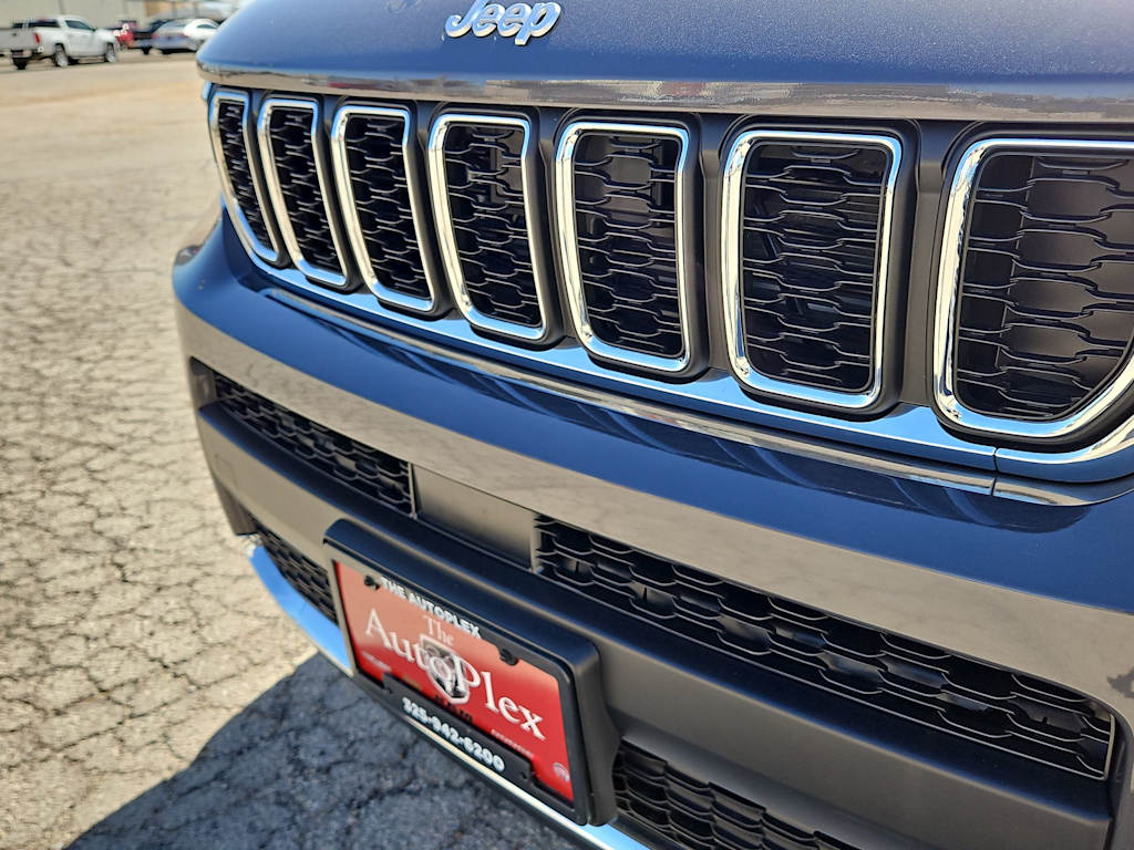 Thumbnail: 2026 Jeep Grand Cherokee L - 22