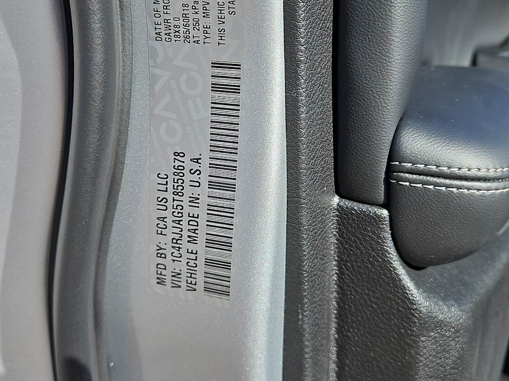 Thumbnail: 2026 Jeep Grand Cherokee L - 16