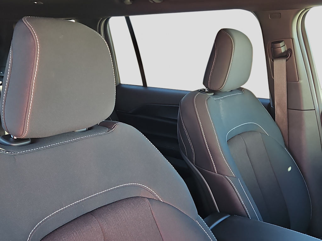 Thumbnail: 2026 Jeep Grand Cherokee L - 10