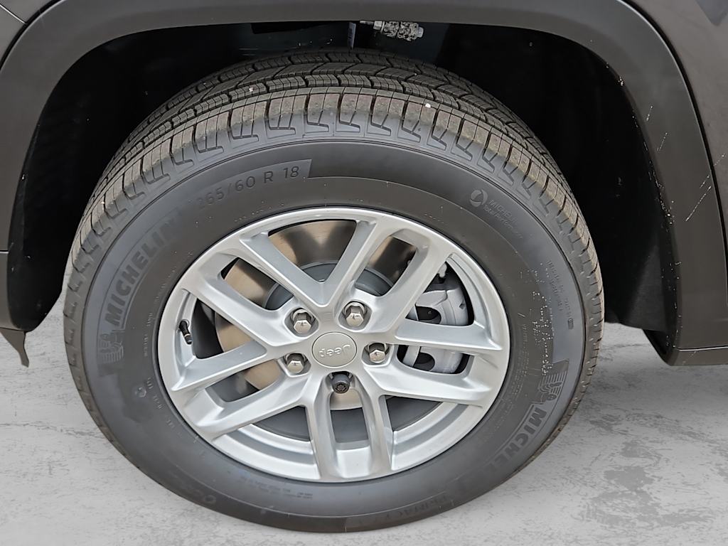 Thumbnail: 2025 Jeep Grand Cherokee L - 8