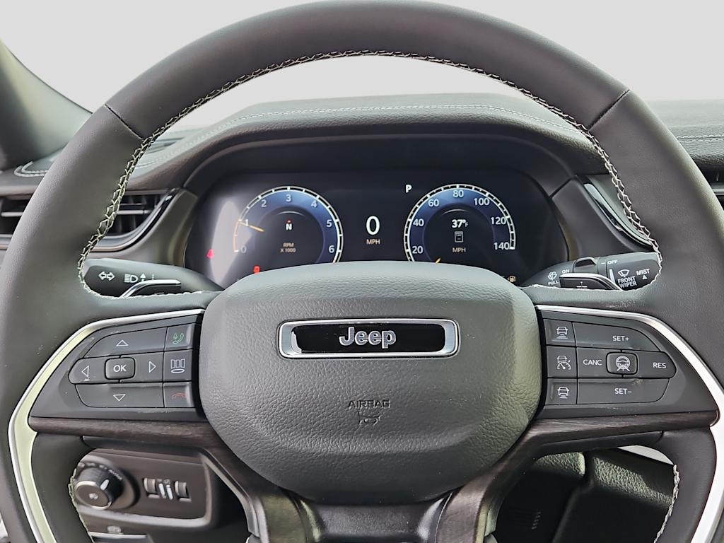 Thumbnail: 2026 Jeep Grand Cherokee L - 24