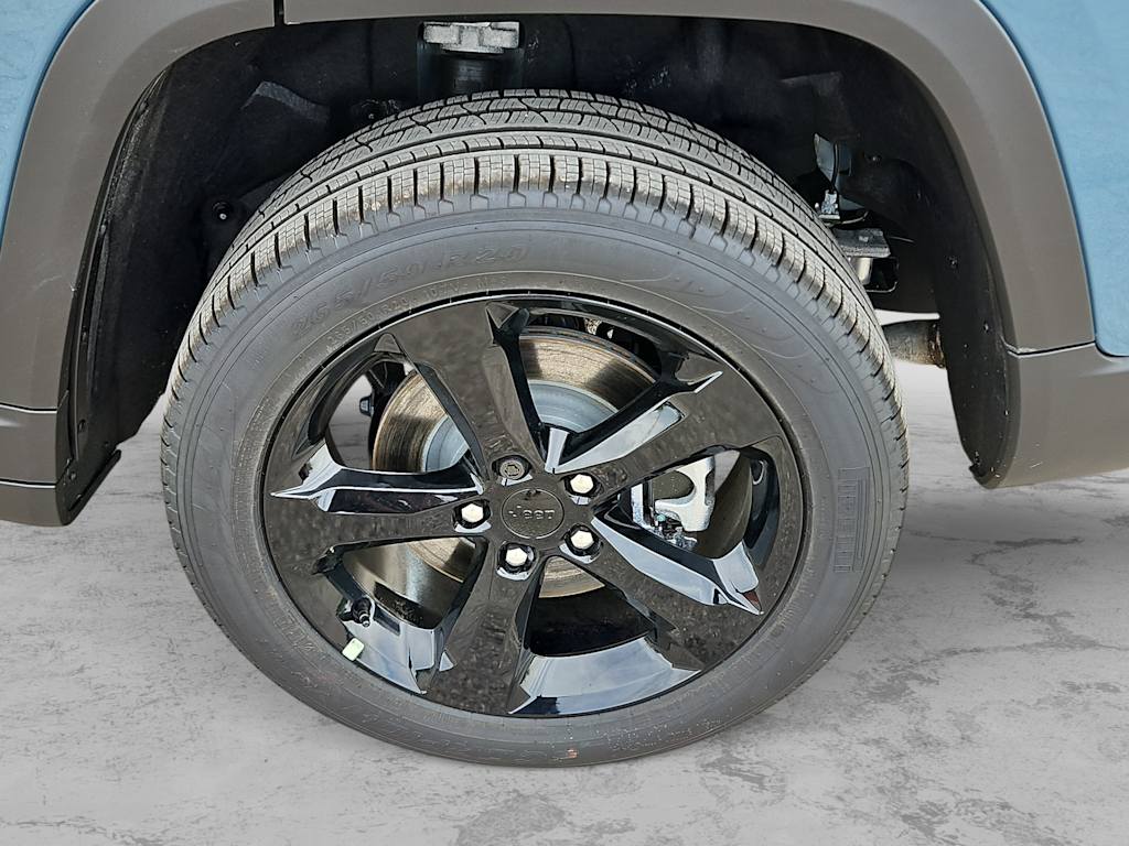 Thumbnail: 2026 Jeep Grand Cherokee L - 8