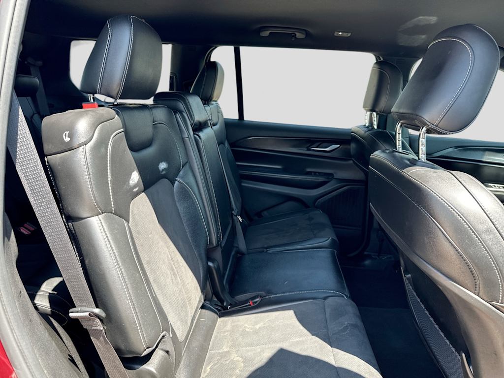 Thumbnail: 2023 Jeep Grand Cherokee L - 27