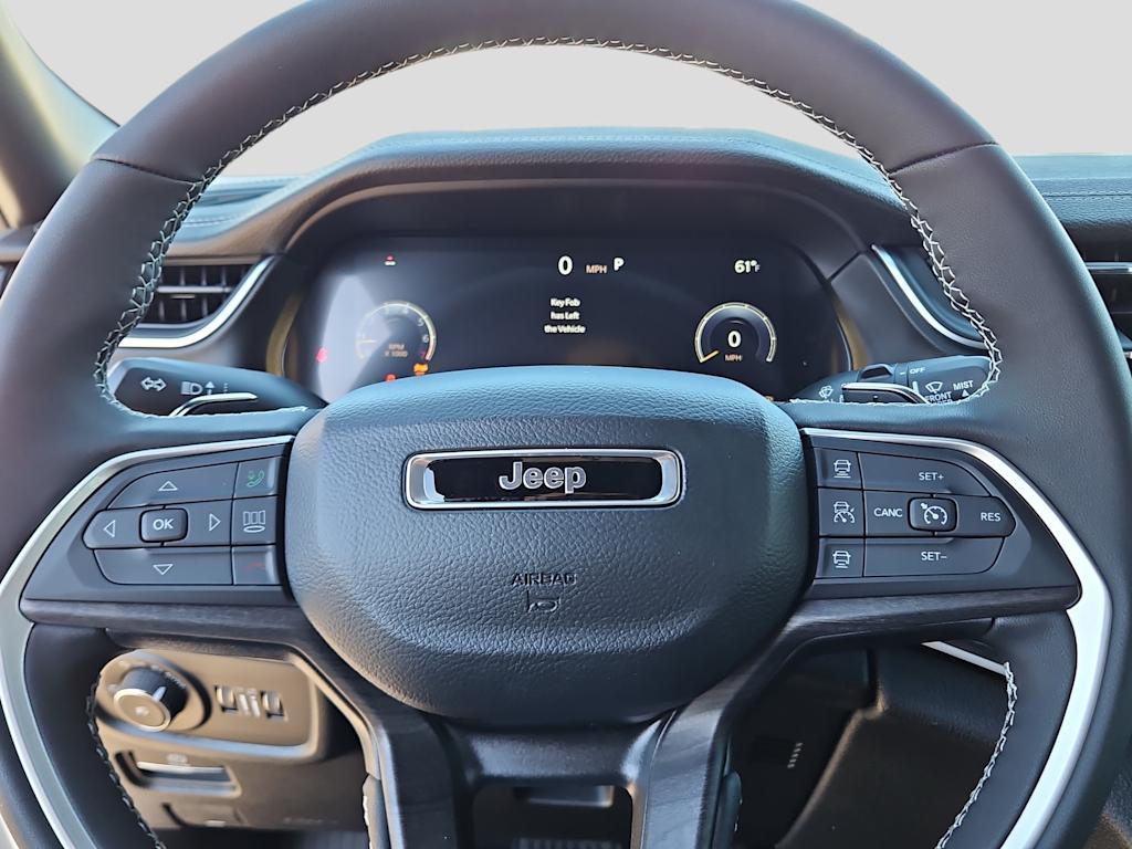 Thumbnail: 2025 Jeep Grand Cherokee L - 23