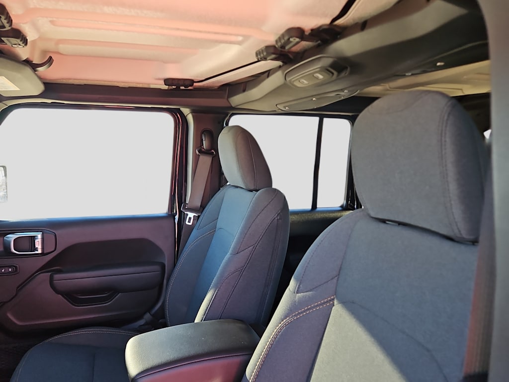 Thumbnail: 2026 Jeep Wrangler - 10