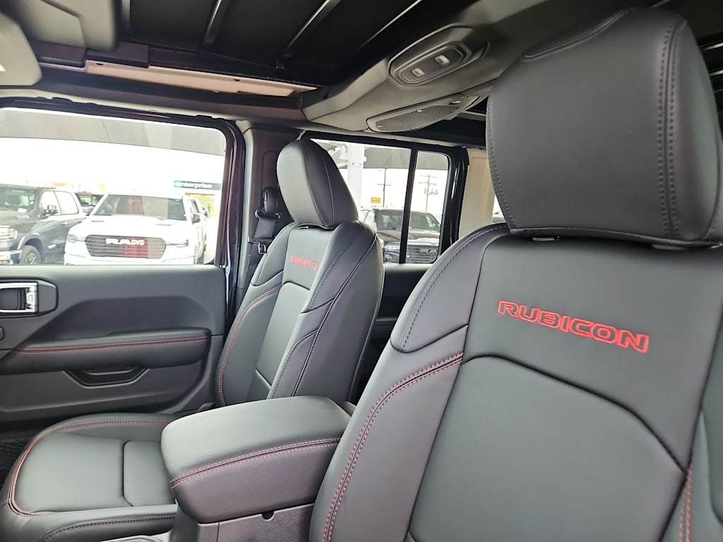 Thumbnail: 2025 Jeep Wrangler - 11