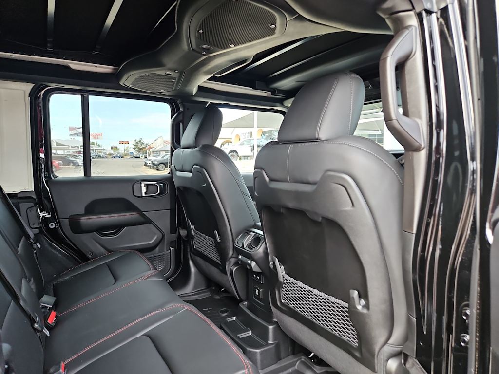 Thumbnail: 2025 Jeep Wrangler - 22