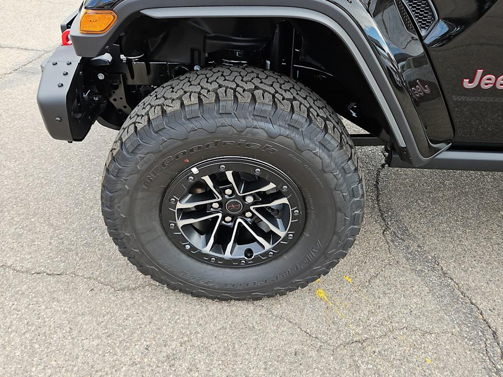 Thumbnail: 2025 Jeep Wrangler - 8