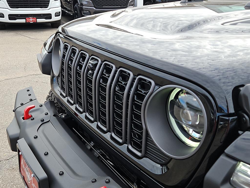 Thumbnail: 2025 Jeep Wrangler - 21