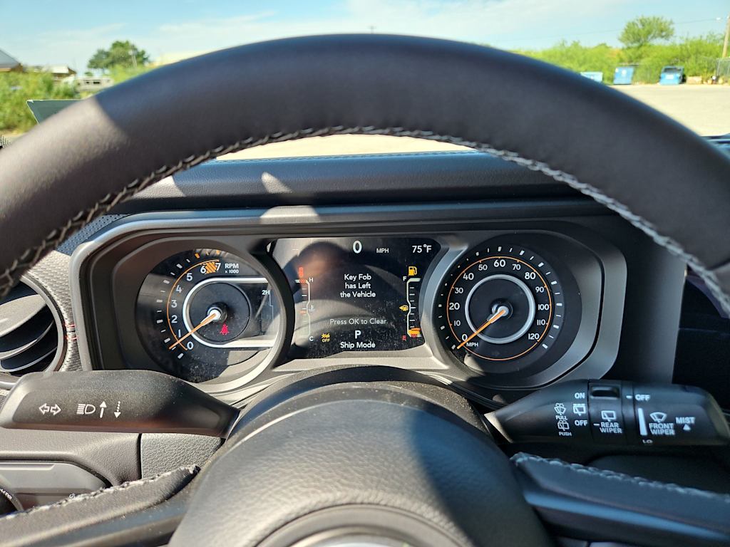 Thumbnail: 2025 Jeep Wrangler - 13