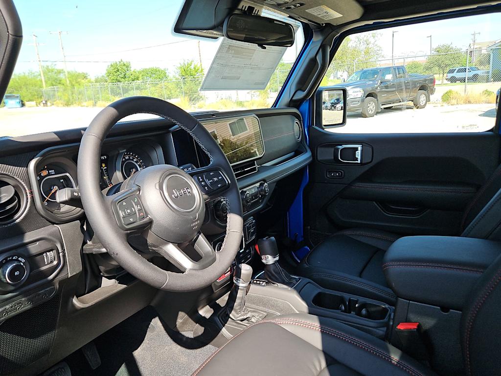 Thumbnail: 2025 Jeep Wrangler - 2