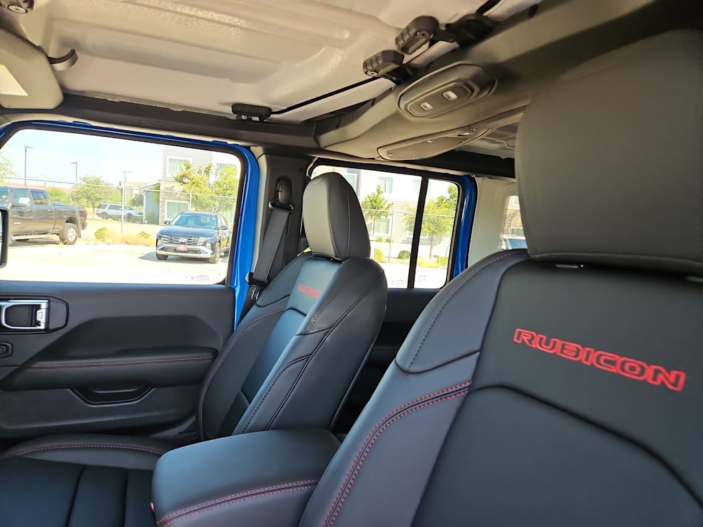 Thumbnail: 2025 Jeep Wrangler - 26