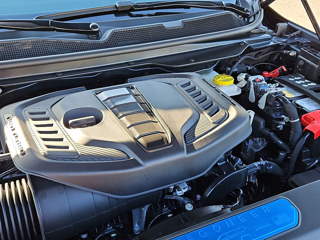 Thumbnail: 2025 Jeep Wagoneer - 9