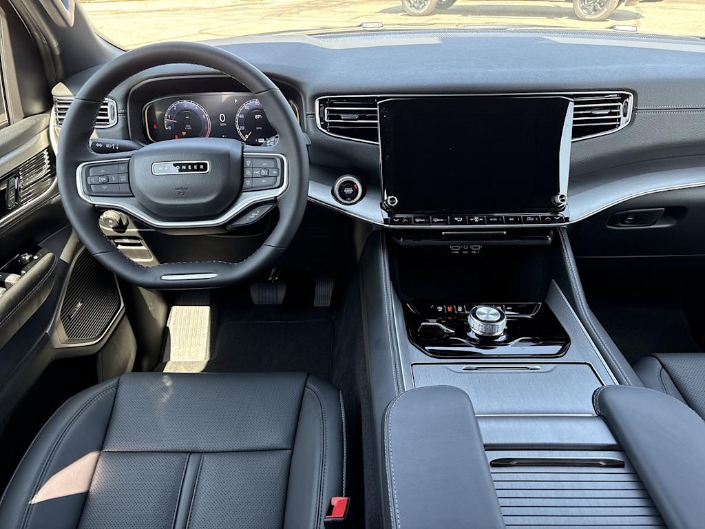 Thumbnail: 2025 Jeep Wagoneer - 9