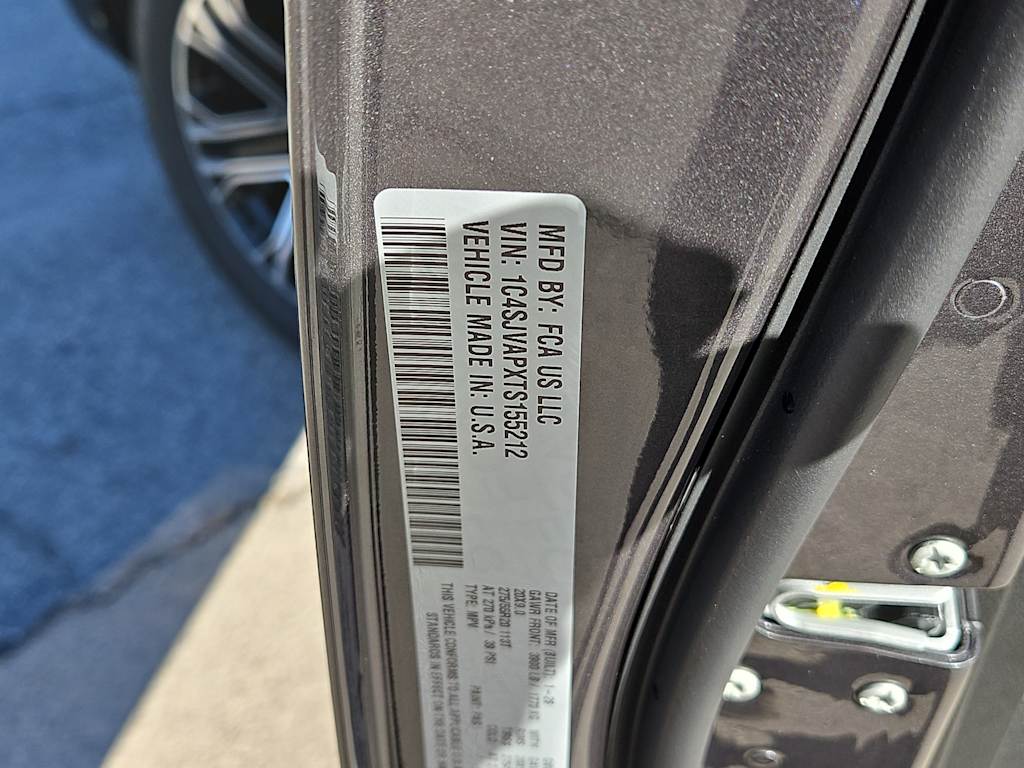 Thumbnail: 2026 Jeep Grand Wagoneer - 15