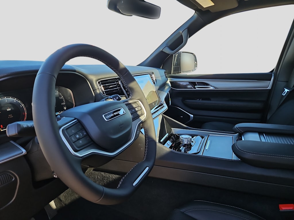 Thumbnail: 2026 Jeep Grand Wagoneer - 2