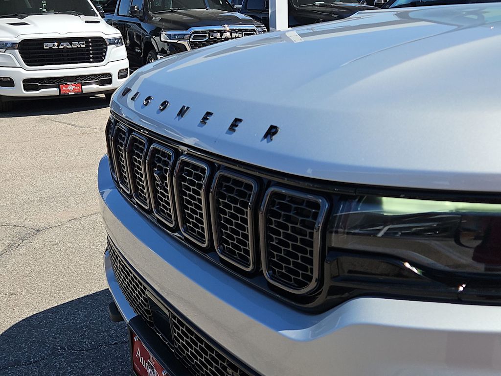 Thumbnail: 2025 Jeep Wagoneer - 7